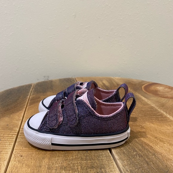 Converse infant glitter Velcro purple/pink sneakers size 4 - GUC - Picture 3 of 9
